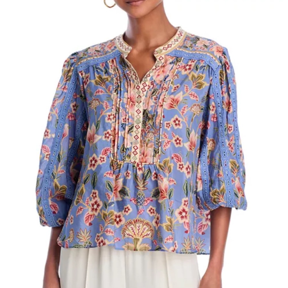 New Farm Rio Superbloom Tapestry Top